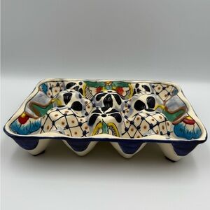 TALAVERA MEXICAN POTTERY - EGG HOLDER CRATE